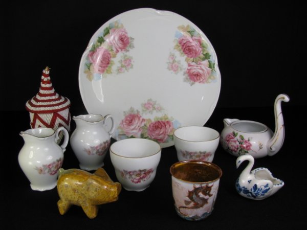 Appraisal: Assorted porcelain miscellaneous box lot 'Lefton tea pot Bavaria creamers