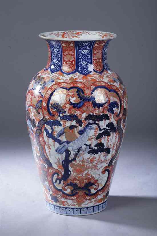 Appraisal: LARGE JAPANESE IMARI PORCELAIN VASE Meiji period Floral and bird