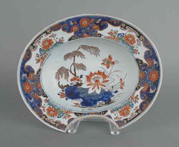 Appraisal: Chinese export porcelain shaving bowl ca in the Imari pattern