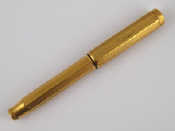 Appraisal: A vintage gold plated Parker fountain pen octagonal barrel and