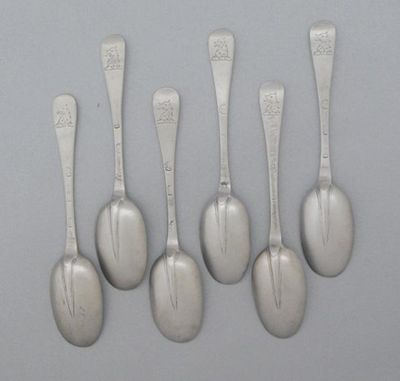 Appraisal: A set of six George I provincial Hanoverian table spoons