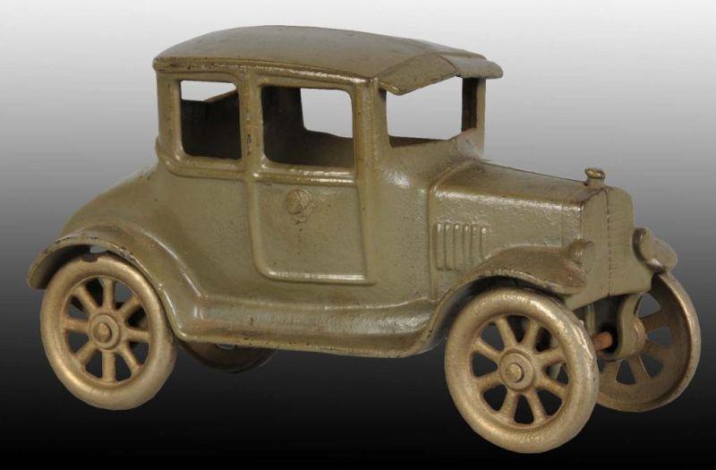 Appraisal: Cast Iron Kilgore Car Toy Description Repainted and missing figures