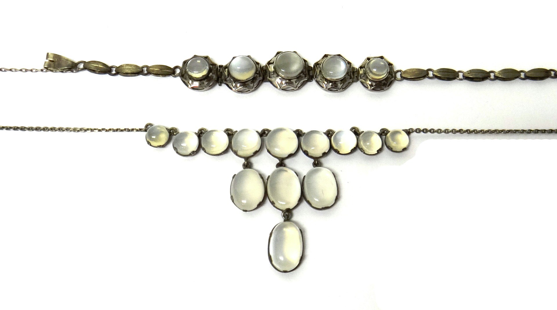 Appraisal: A moonstone set necklace mounted with circular and oval moonstones