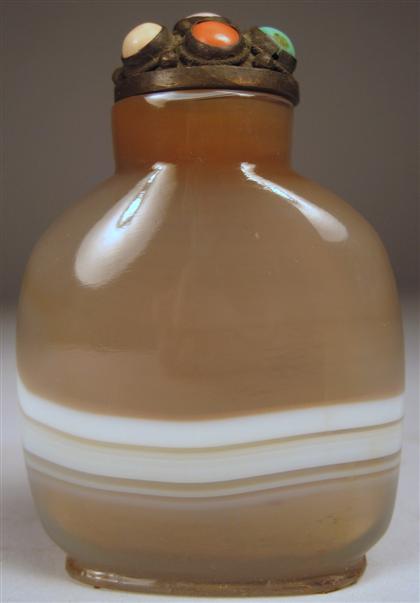 Appraisal: Chinese banded agate snuff bottle early th century