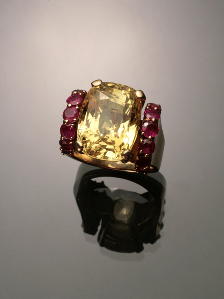 Appraisal: Tested -Karat Yellow-Gold Yellow Sapphire and Ruby Dinner Ring Set