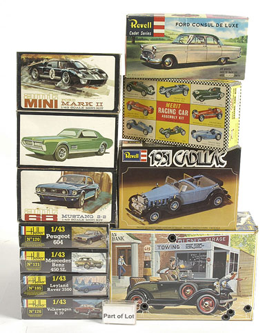 Appraisal: AMT Revell Heller plastic kits - to include AMT Ford