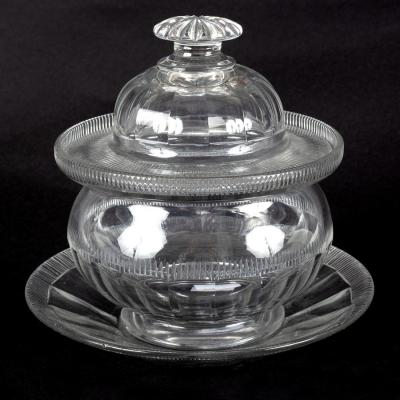 Appraisal: A Georgian cut glass jam or honey pot cover and