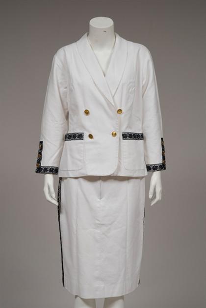 Appraisal: White Chanel poplin skirt suit s- s Double-breasted blazer with