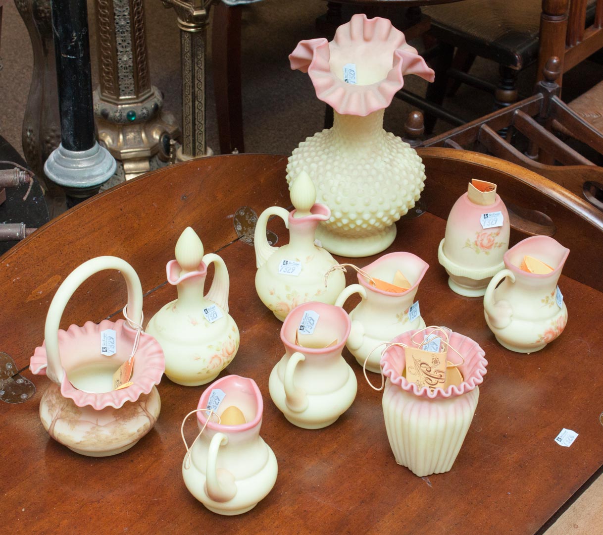 Appraisal: Ten pieces of Fenton Burmese glass