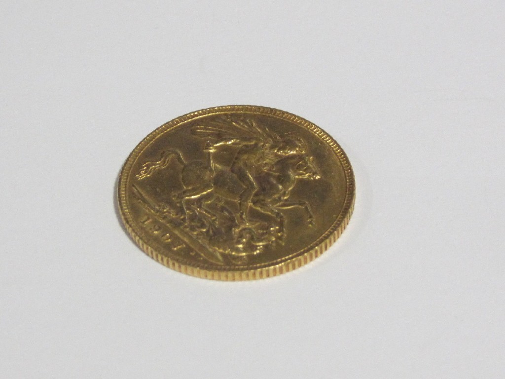 Appraisal: An Edward VII head sovereign dated