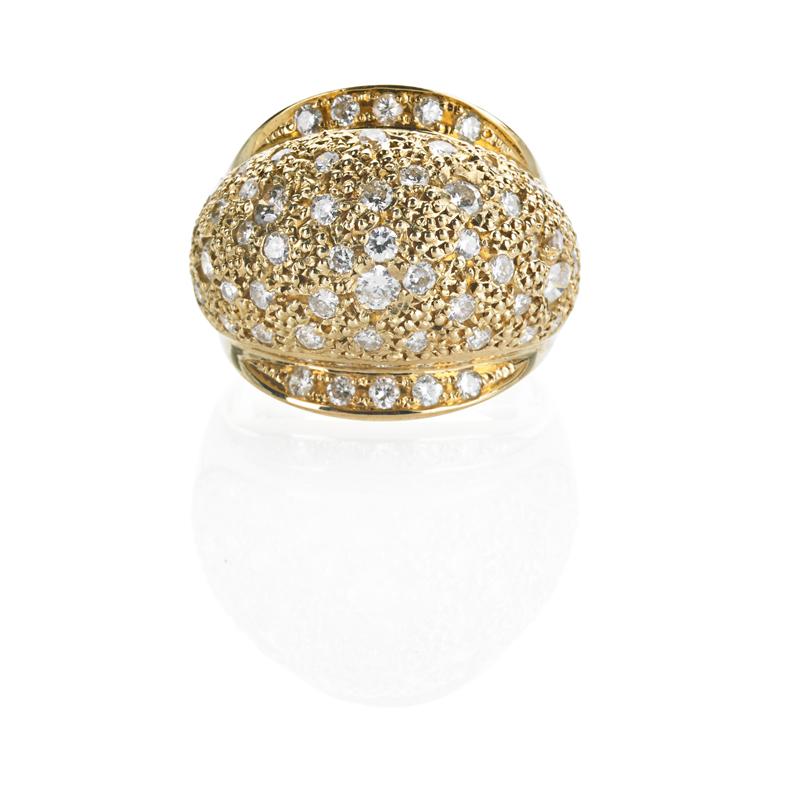 Appraisal: K YELLOW GOLD DIAMOND TAPERED BOMBE RING Condition Report