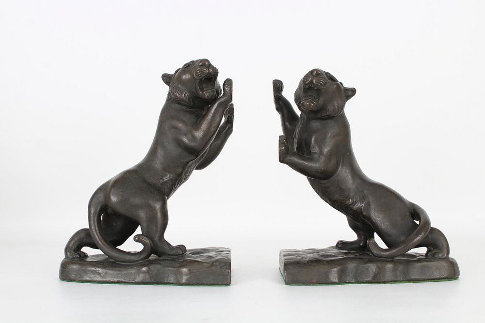 Appraisal: Bronze Panther Form Bookends Bronze Panther Form Bookends Height in