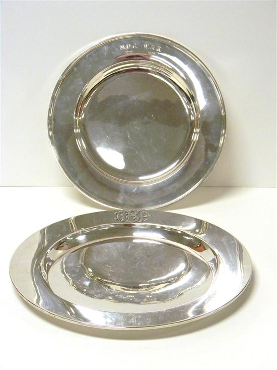 Appraisal: SILVER two pieces Circular sterling tray Kirk Baltimore dated expected