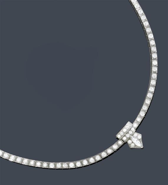 Appraisal: A DIAMOND NECKLACE circa Platinum-iridium alloy A Rivi re necklace