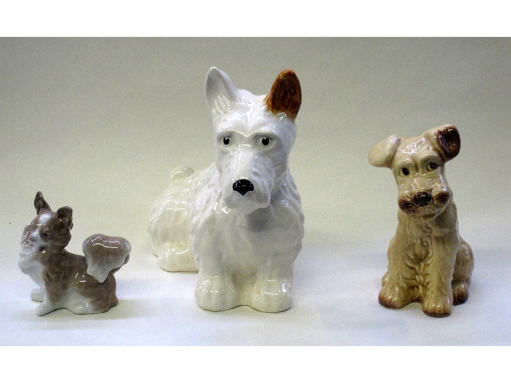 Appraisal: Beswick dog model no Lladro dog and a Sylvac brown