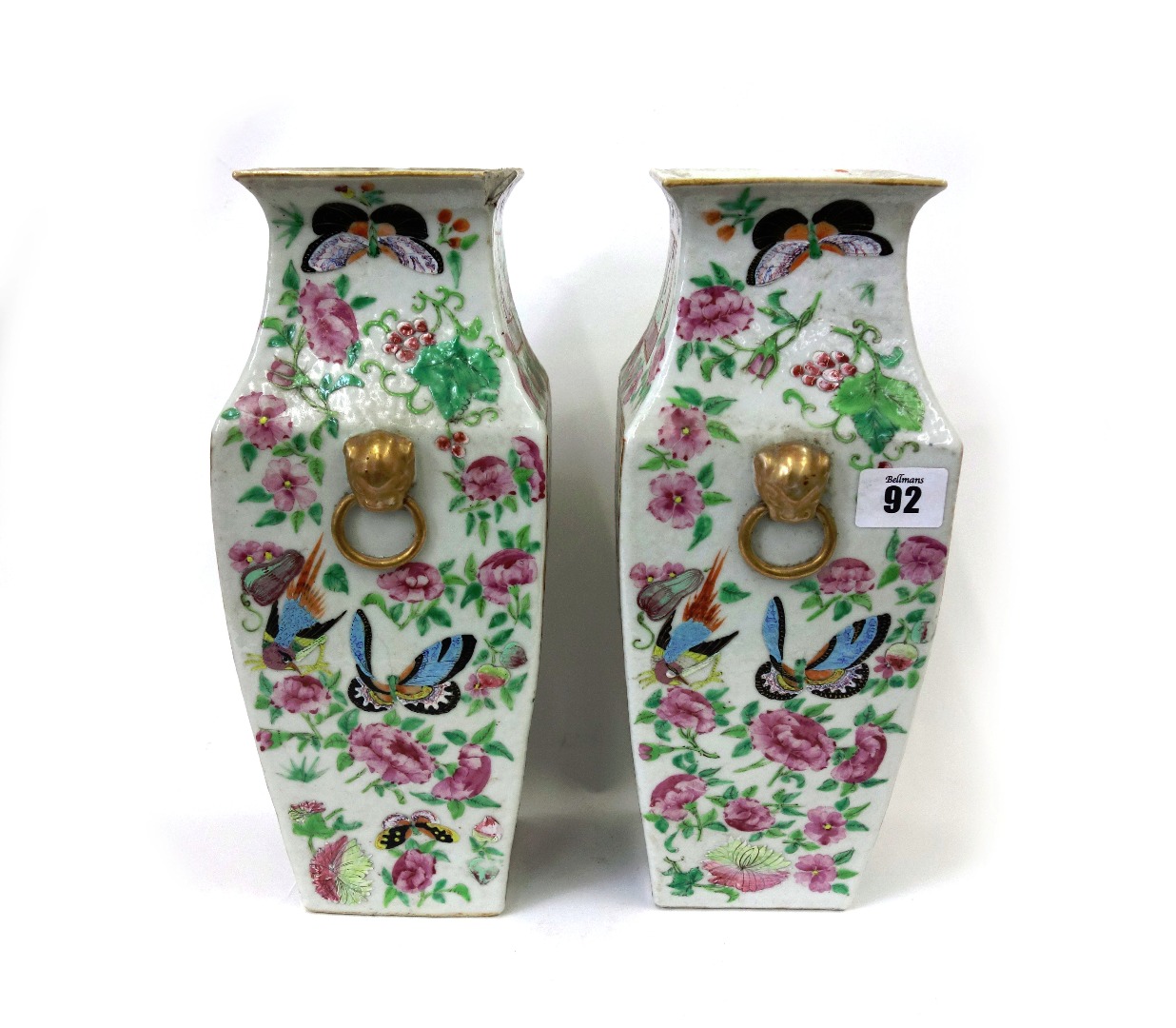 Appraisal: A pair of Canton famille rose vases Qing dynasty th