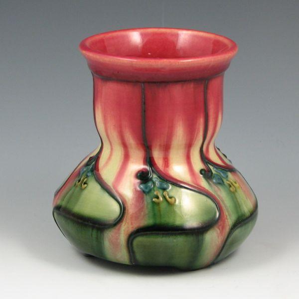 Appraisal: Very nice and hard to find Roseville Cremo vase Shape