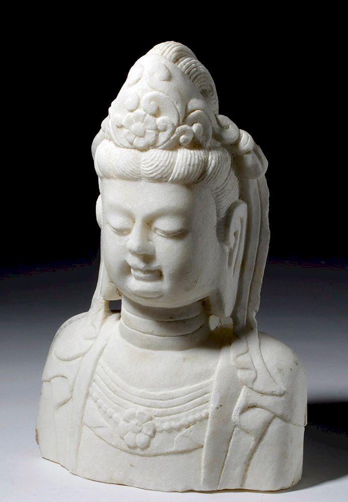 Appraisal: th C Chinese Marble Bust of Bodhisattva Kuan Yin East