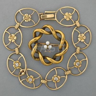 Appraisal: YELLOW GOLD JEWELRY - k yg circular brooch with seed