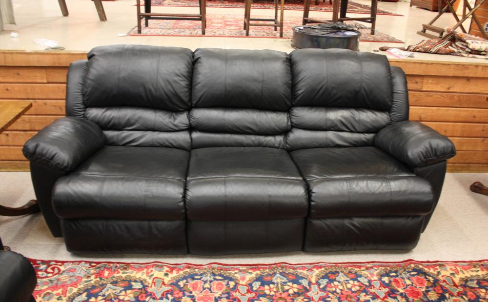 Appraisal: A CONTEMPORARY BLACK LEATHER RECLINER SOFA made by Southern Motion