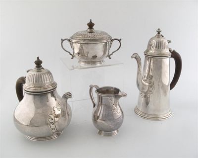 Appraisal: A modern chocolate pot covered sugar bowl and milk jug