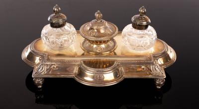 Appraisal: A Victorian silver inkstand and pen tray James Davis Son