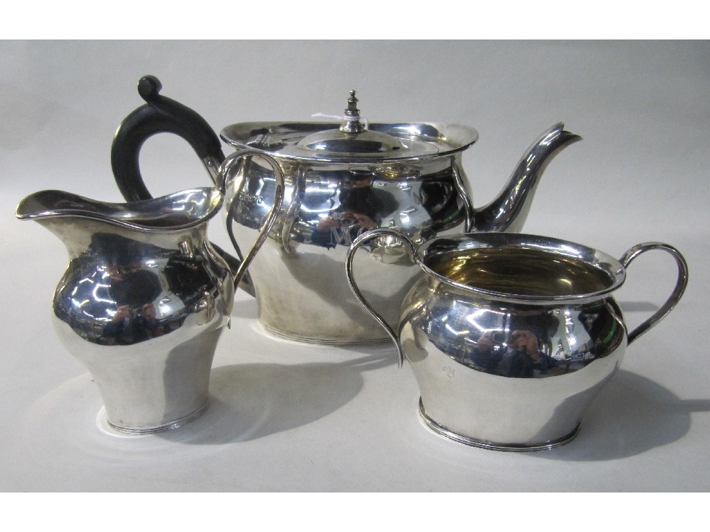 Appraisal: Bachelor's three piece silver tea service oz Sheffield