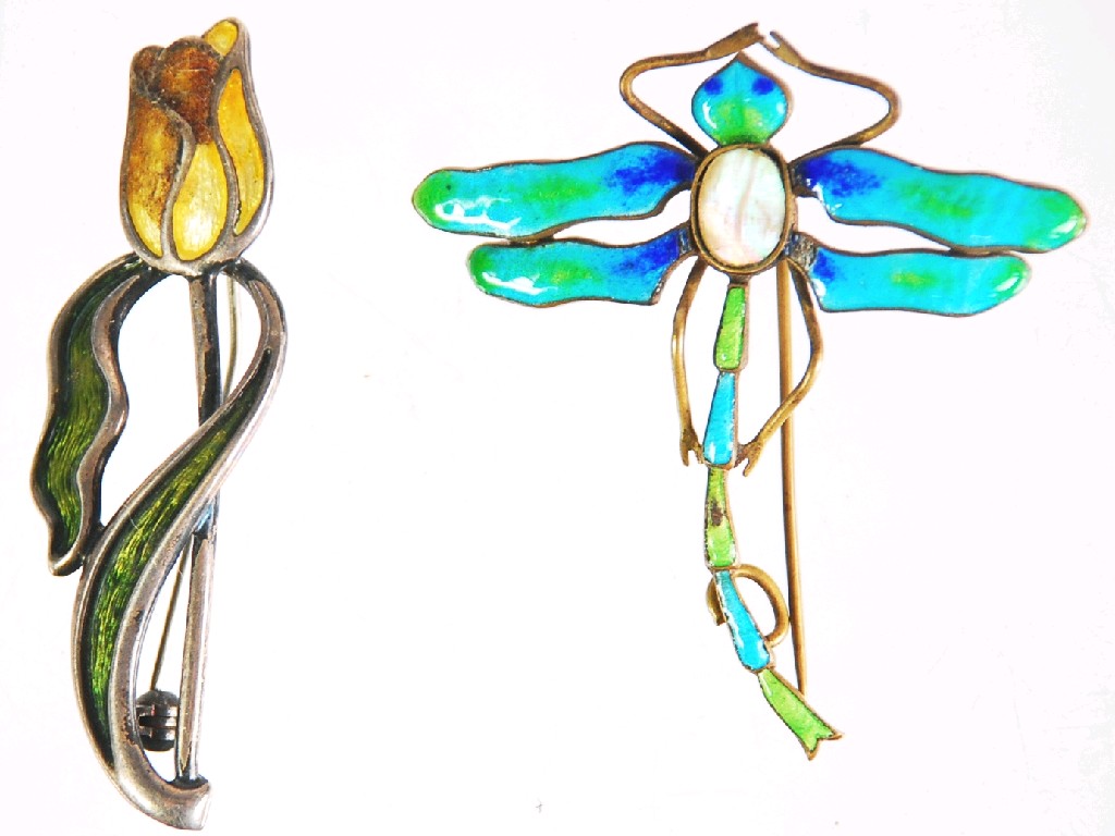 Appraisal: ENAMELLED ART NOUVEAU SILVER TULIP PATTERN BROOCH and enamelled metal