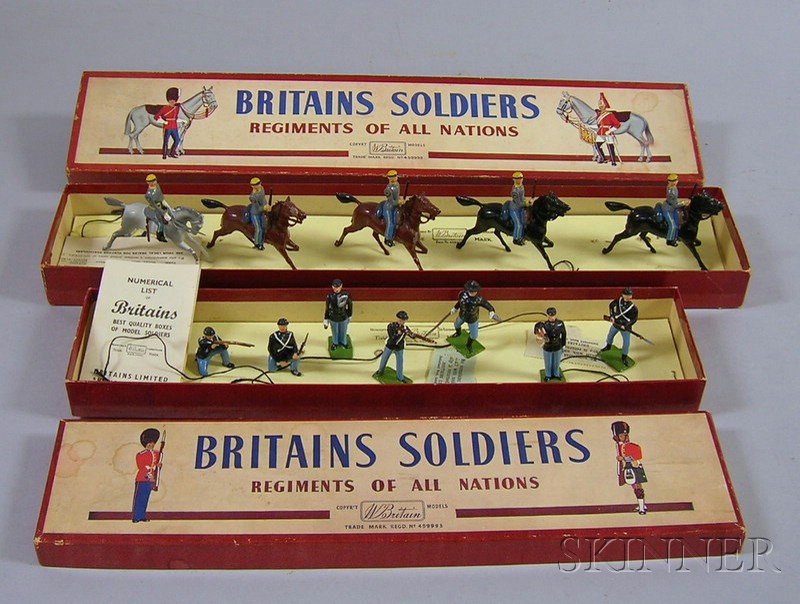 Appraisal: Two Boxes of W Britains Painted American Civil War Soldiers