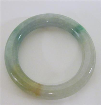 Appraisal: Chinese carved jade bangle th century