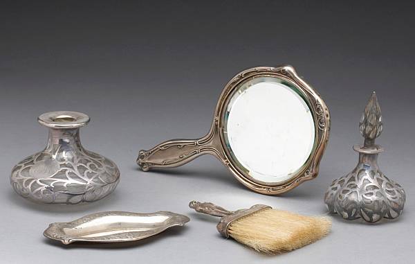 Appraisal: A quantity of assorted sterling mounted ladies' dressing table items