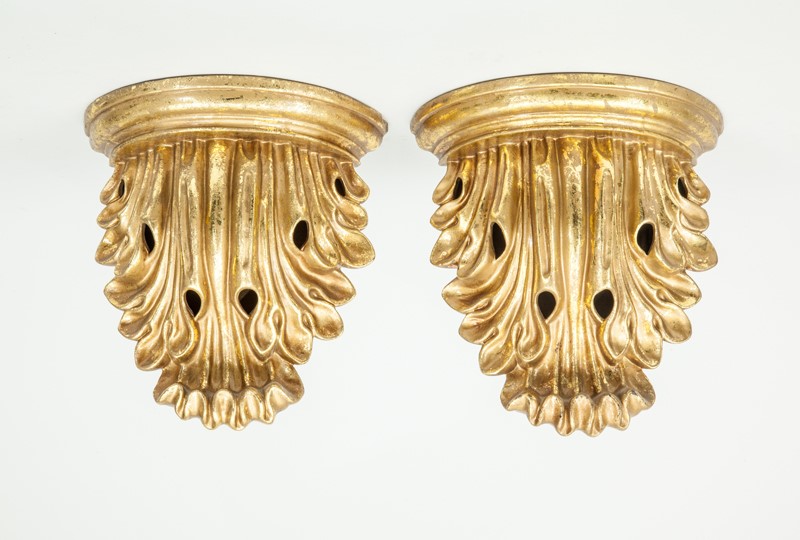 Appraisal: PAIR OF GEORGE III STYLE GILT-METAL ACANTHUS-FORM WALL BRACKETS x