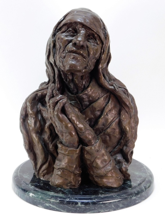 Appraisal: LG PHYLLIS BEARD MOTHER TERESA BRONZE ICON STATUE United States