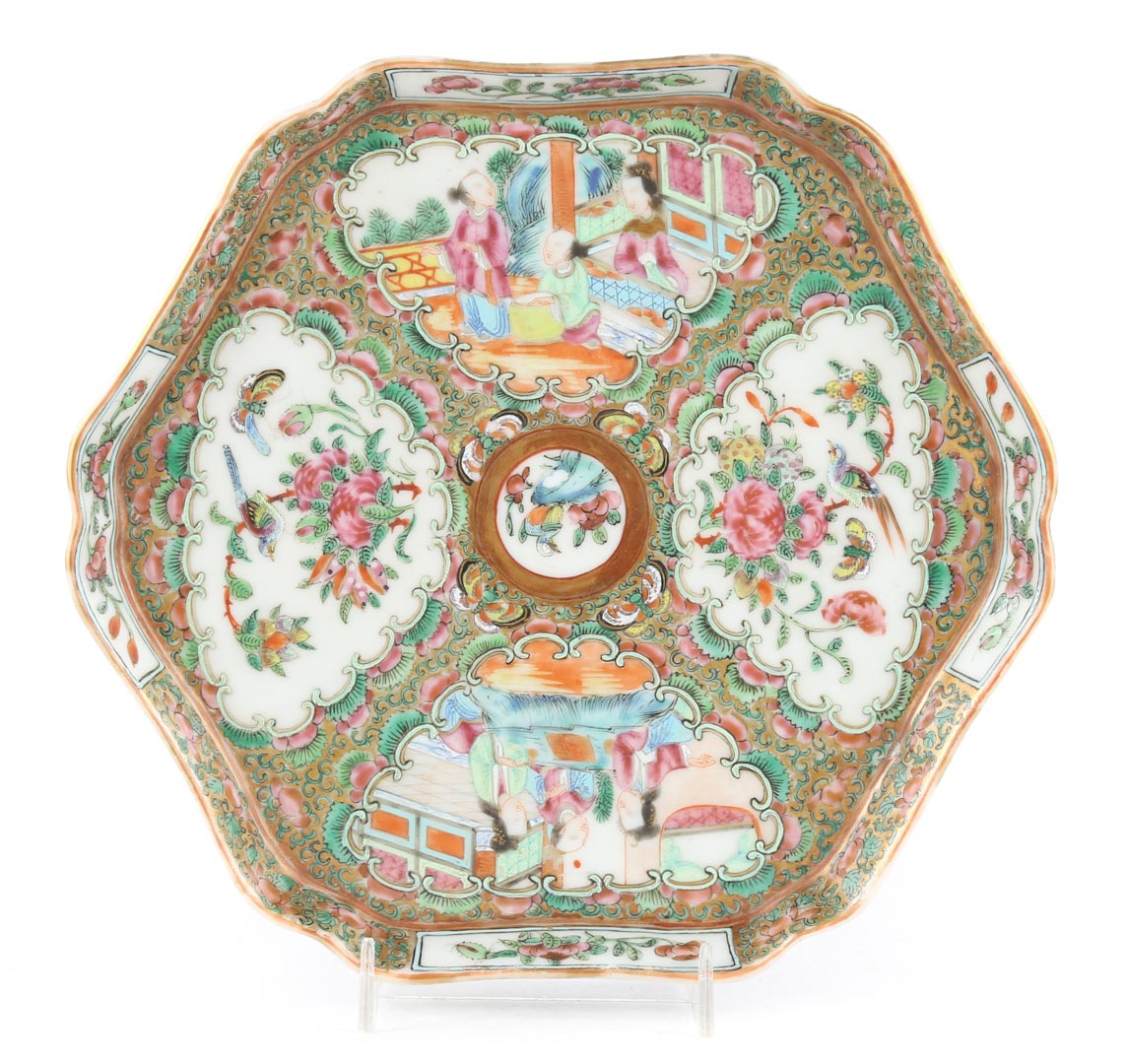 Appraisal: Chinese Export Rose Medallion tray fourth quarter- th century hexagonal