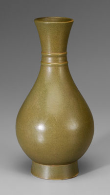 Appraisal: Teadust-Glazed Yuhuchunping Vase Chinese Yongzheng period - pear-form body with