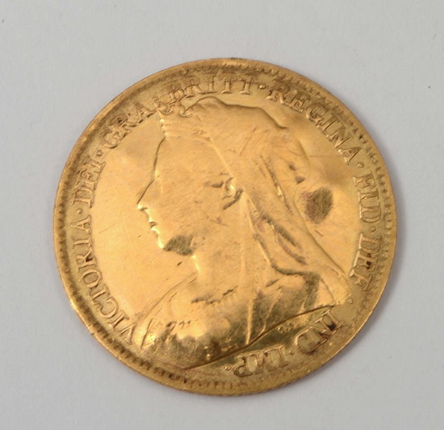 Appraisal: AN HALF SOVEREIGN