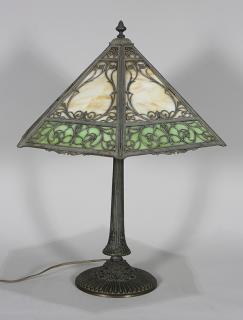 Appraisal: American Arts and Crafts slag glass table lamp American Arts