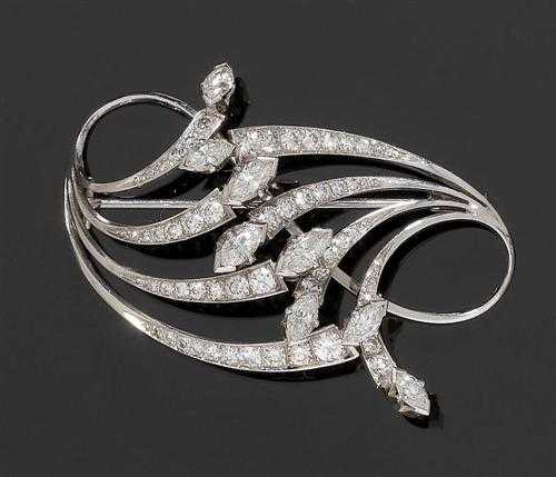 Appraisal: DIAMOND BROOCH White gold Decorative elegant brooch in the shape