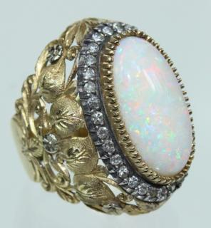 Appraisal: A Ladies Karat Opal Diamond Ring A Ladies Karat Opal