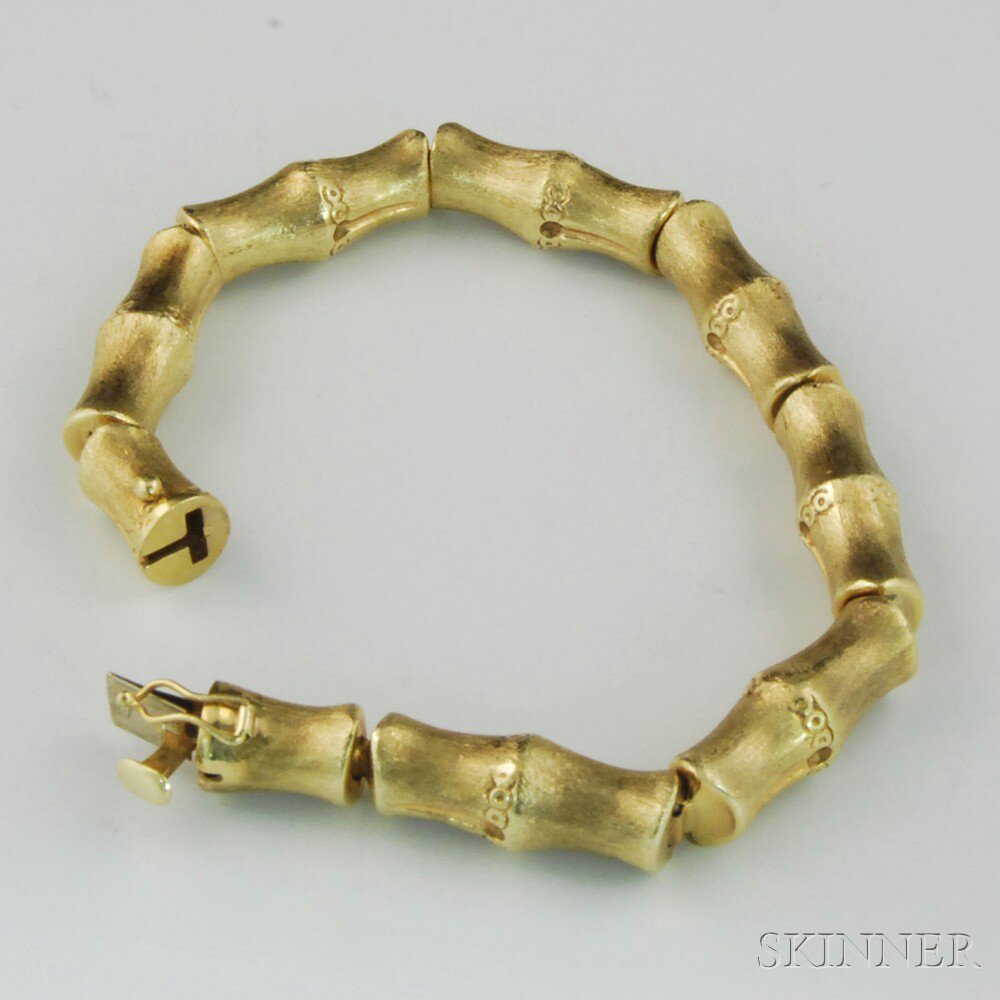 Appraisal: Succo kt Gold Bamboo-form Flexible Bangle Bracelet composed of eight