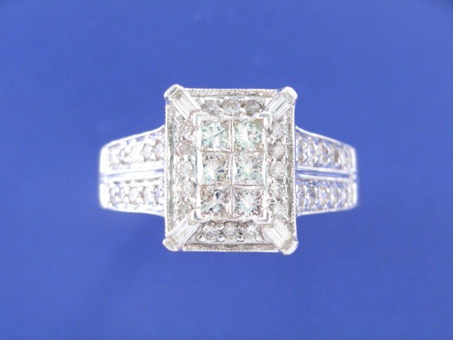 Appraisal: A ct white gold diamond set dress ring estimated total