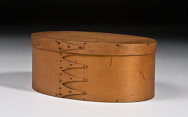 Appraisal: LARGE OVAL SHAKER BOX American late th century in maple