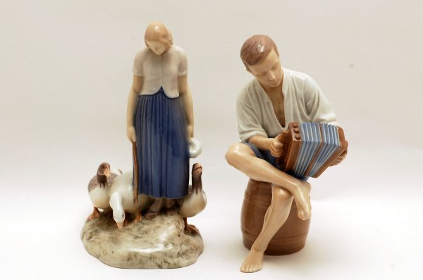 Appraisal: DESCRIPTOIN Two Bing Grondahl figurines Goose Girl marked with hallmark