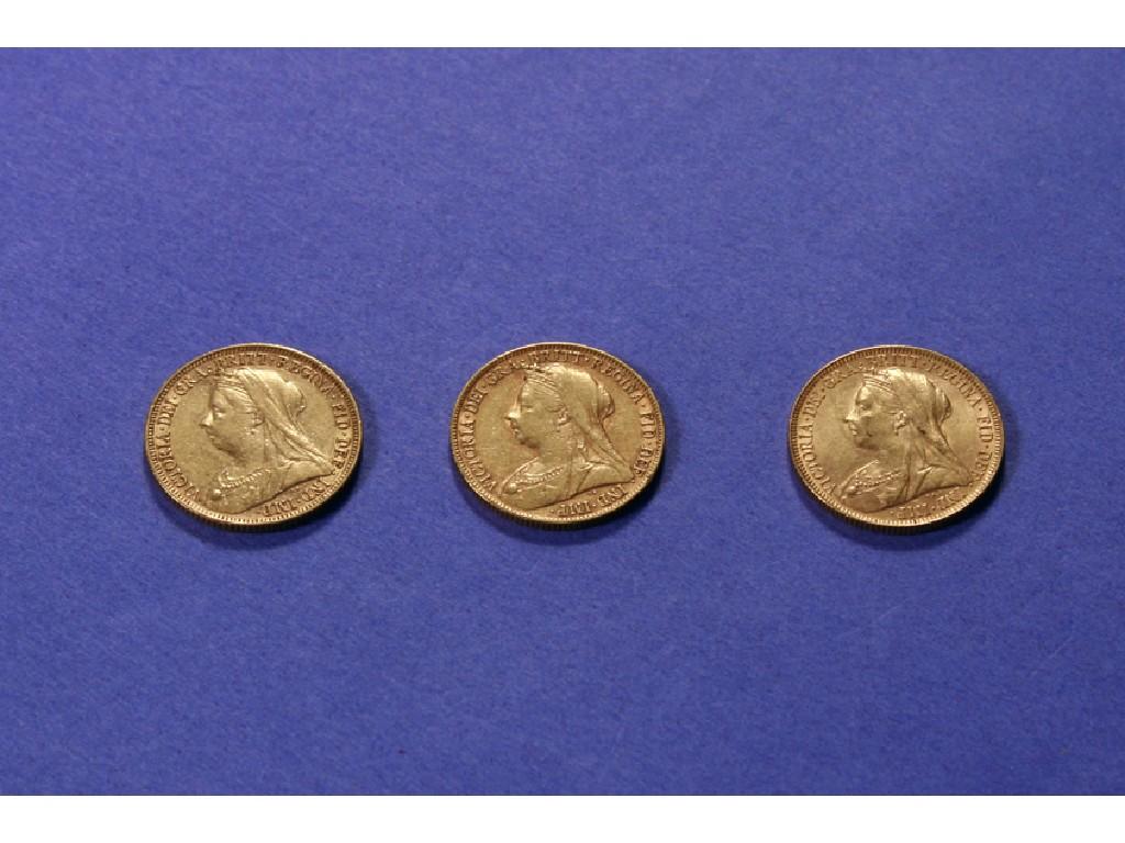 Appraisal: A VICTORIAN GOLD SOVEREIGN and two others and