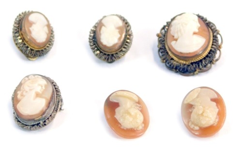 Appraisal: A group of cameo jewellery comprising two cameo brooches and