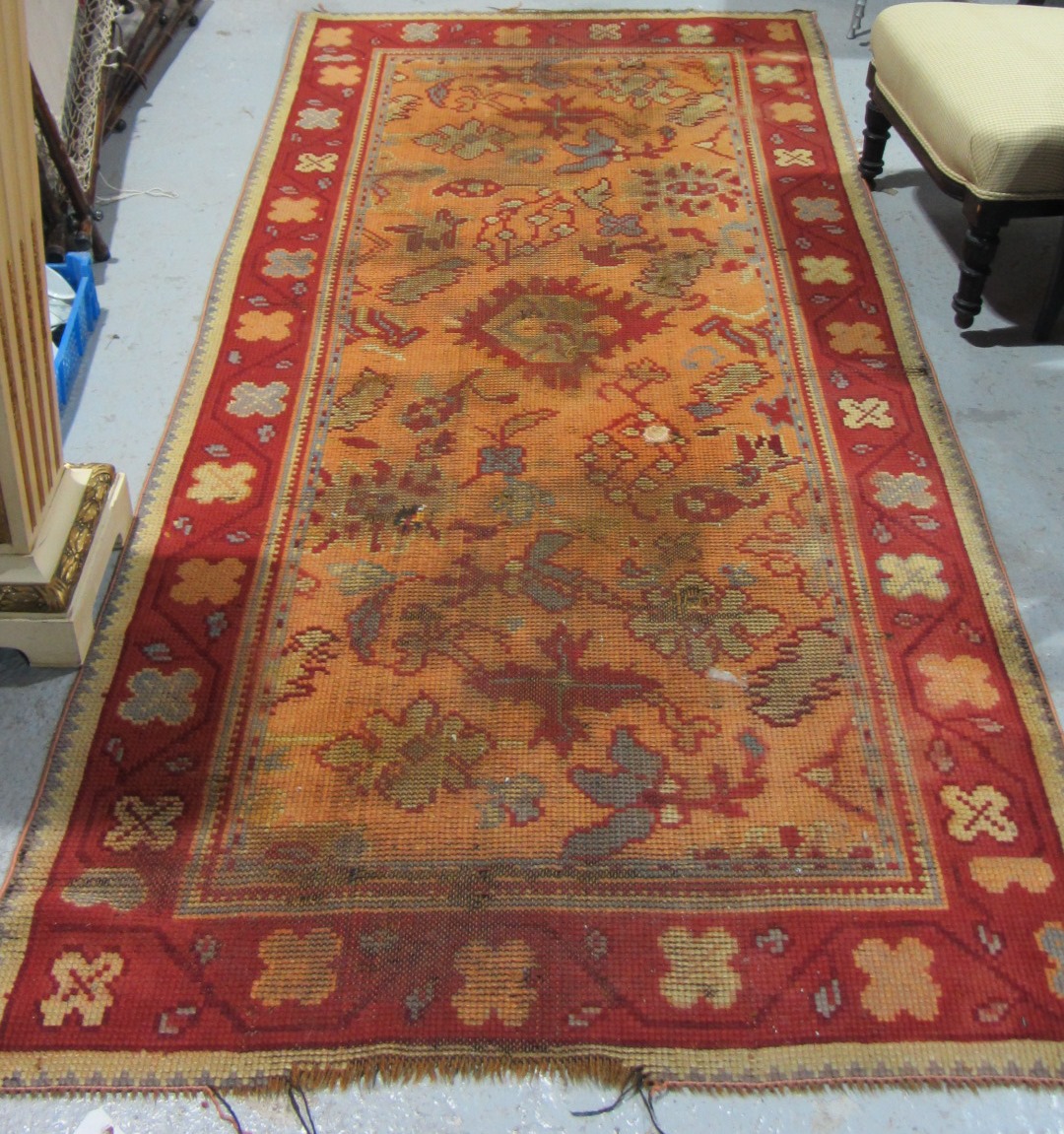 Appraisal: A Turkish rug