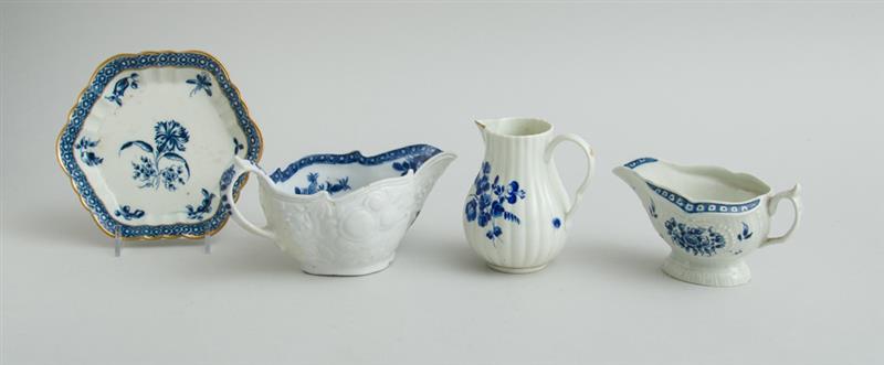 Appraisal: WORCESTER TYPE PORCELAIN SMALL SAUCE BOAT AND ANOTHER SAUCE BOAT