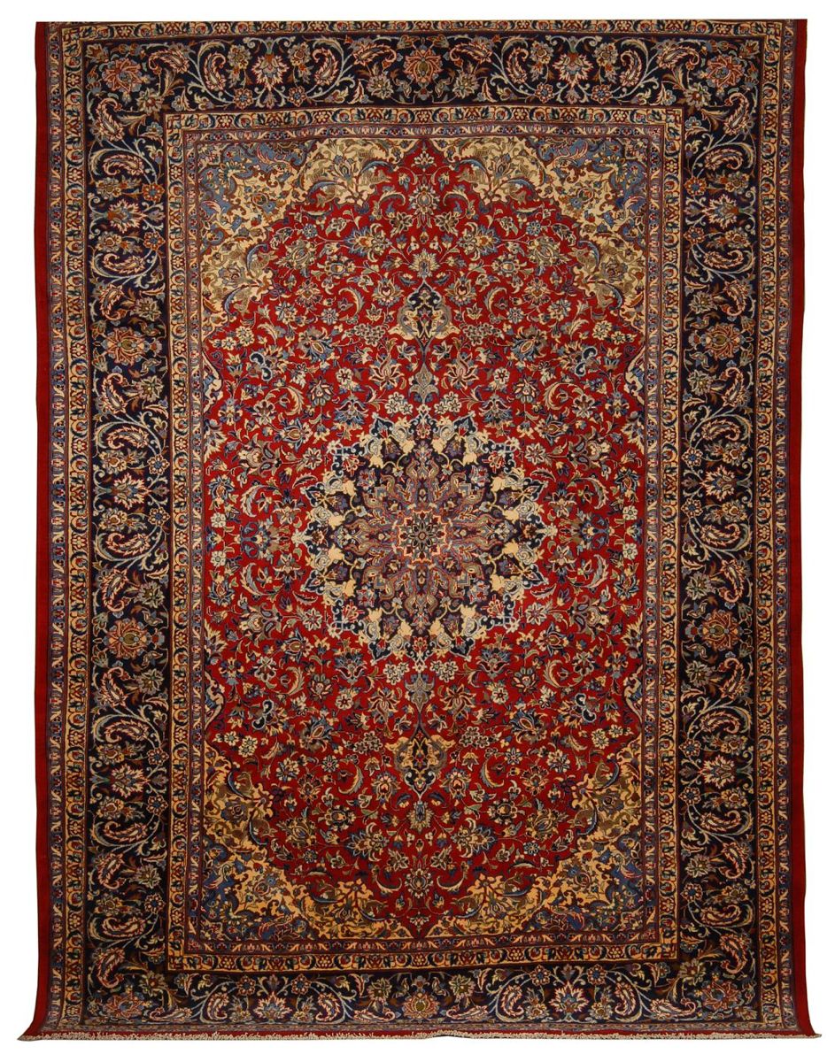 Appraisal: ORIENTAL RUG ISPHAHAN ' x ' With a sixteen-pointed central