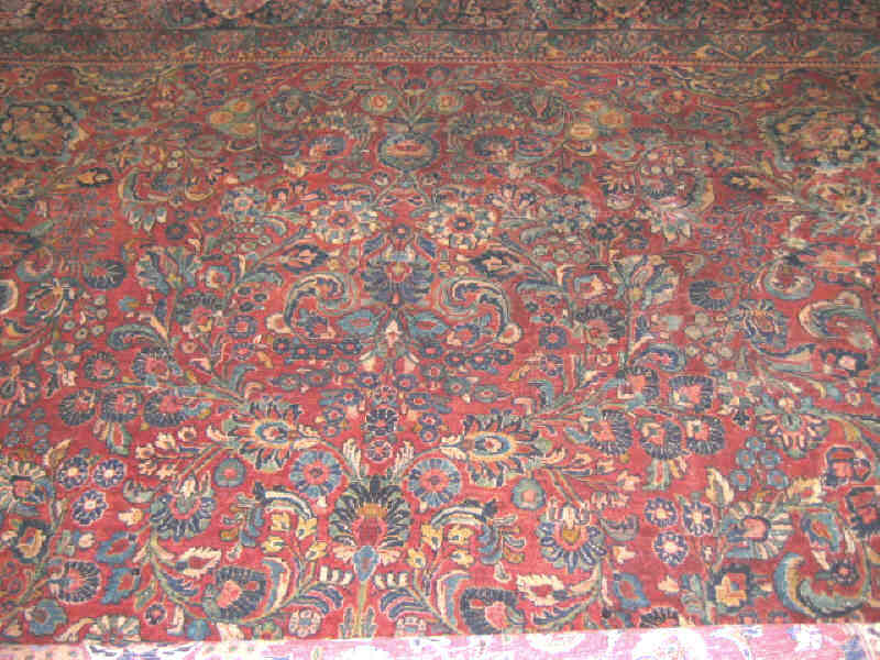 Appraisal: FINE EARLY TH CENTURY PERSIAN SAROUK ROOM RUG The wine