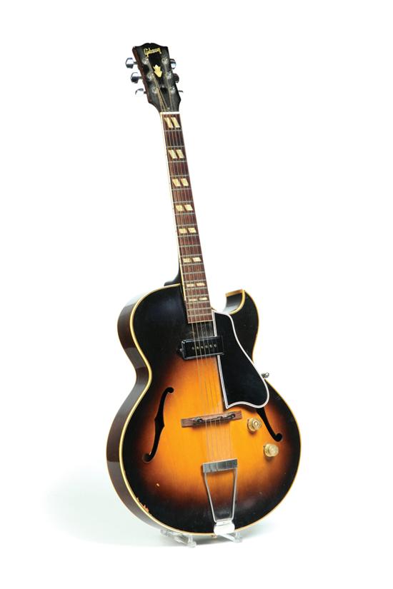 Appraisal: GIBSON ES- ELECTRIC GUITAR Mid 's with Sunburst finish single